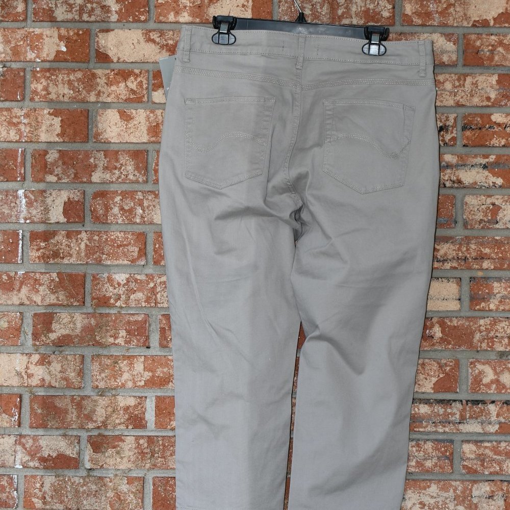 LEE Platinum Label Capris - Picture 4 of 5